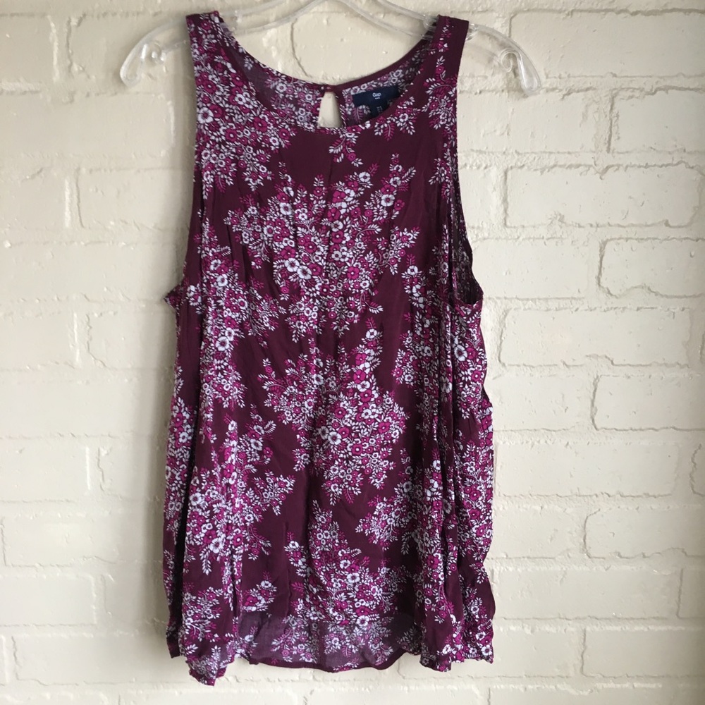 Gap tank top Size large women's purple NWOT